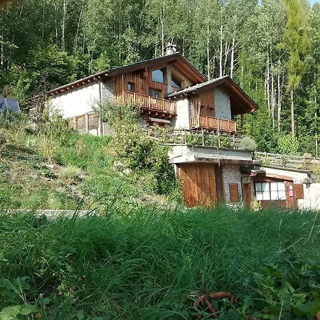 Artemisia Eco-Pet Friendly B&B 라살